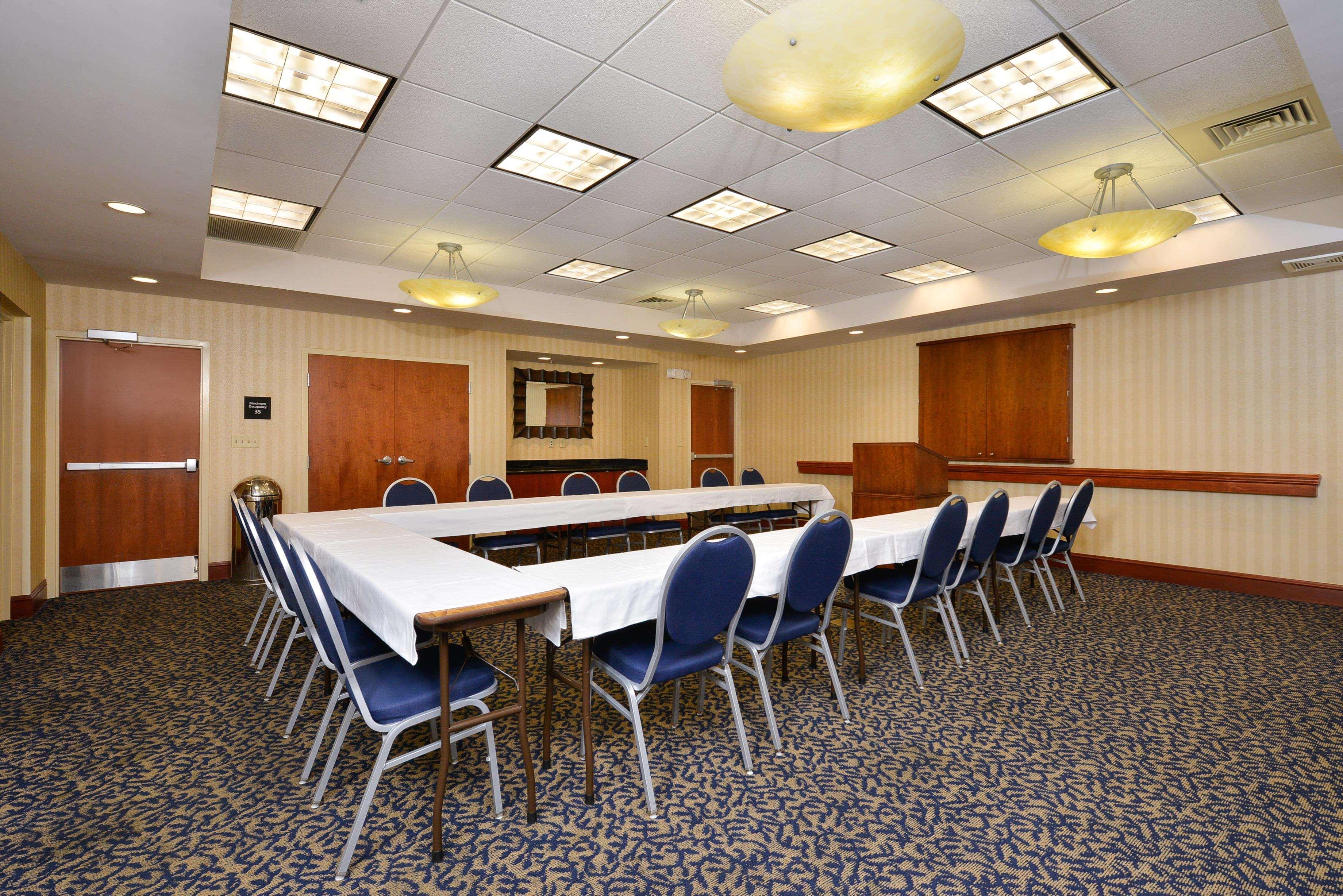 Hampton Inn פארמוויל מראה חיצוני תמונה