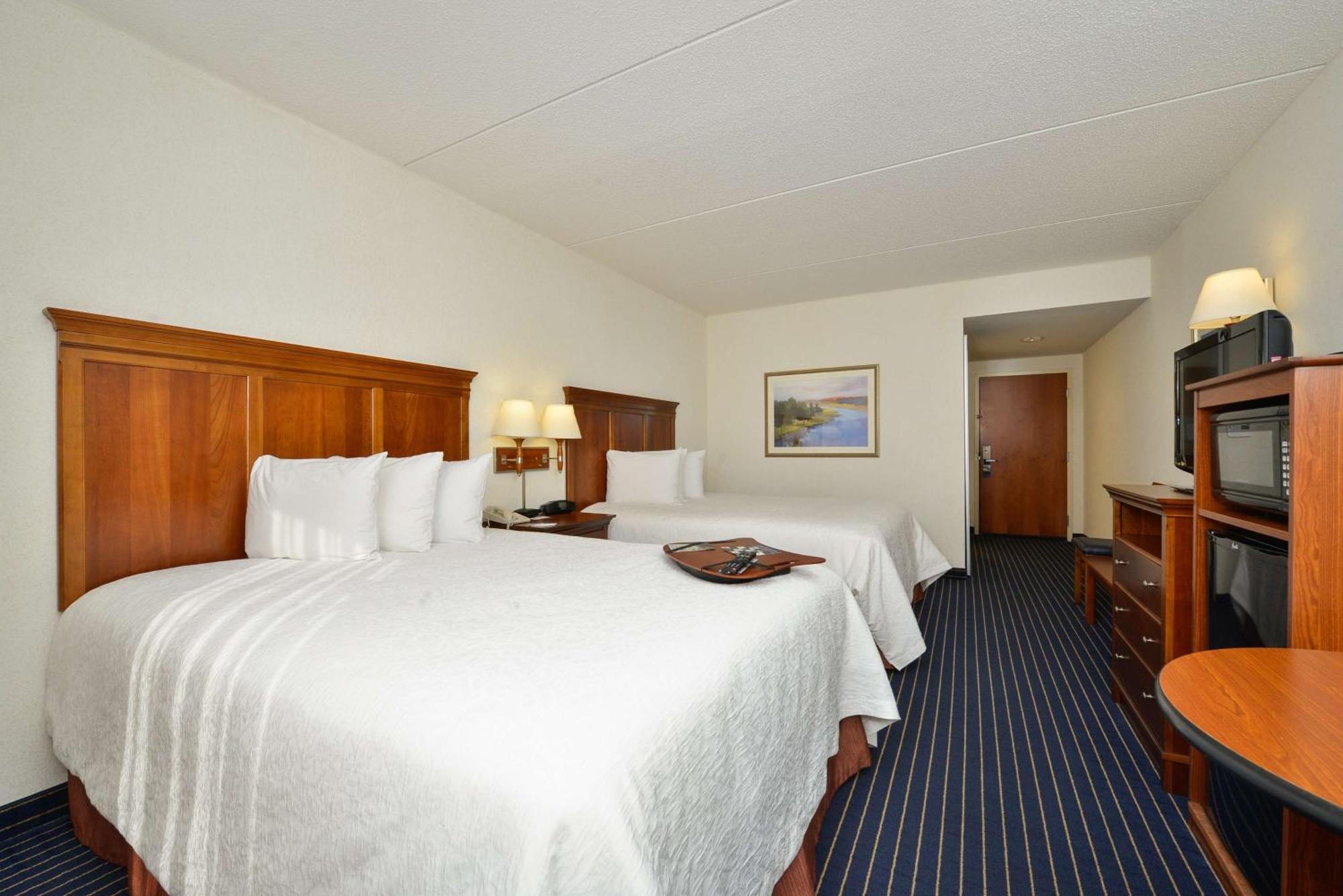 Hampton Inn פארמוויל מראה חיצוני תמונה