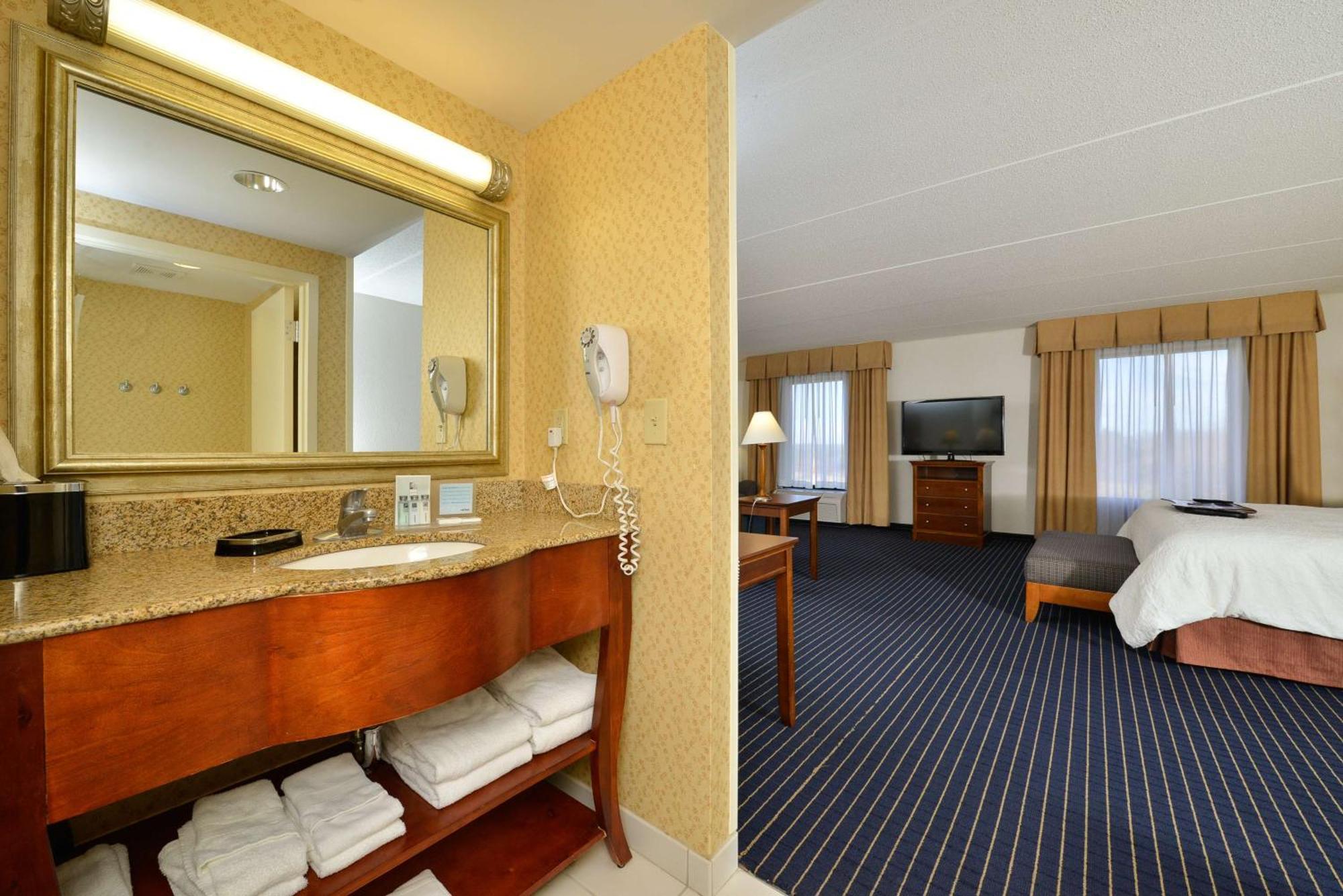 Hampton Inn פארמוויל מראה חיצוני תמונה